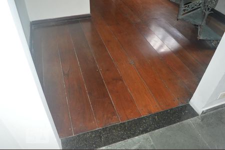 Sala de casa para alugar com 2 quartos, 75m² em Vila Nova Mazzei, São Paulo