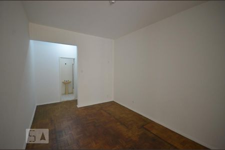 Sala/Quarto de kitnet/studio à venda com 1 quarto, 33m² em Laranjeiras, Rio de Janeiro