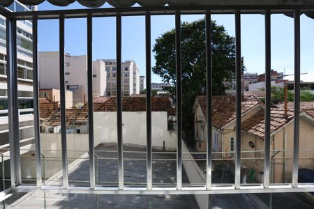 Vista de apartamento para alugar com 2 quartos, 54m² em Estácio, Rio de Janeiro
