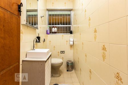 Lavabo  de casa à venda com 4 quartos, 150m² em Vila Ré, São Paulo