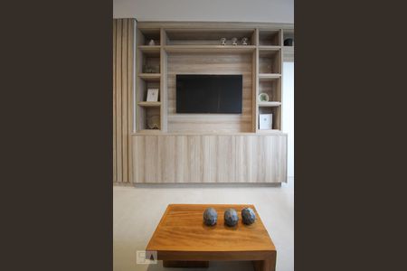 Sala de apartamento à venda com 3 quartos, 100m² em Vila Nova Conceição, São Paulo