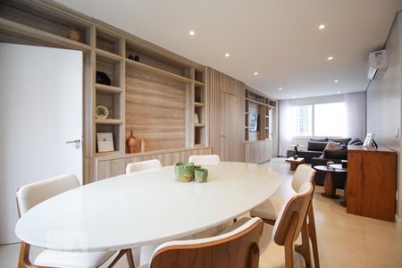 Sala de apartamento à venda com 3 quartos, 100m² em Vila Nova Conceição, São Paulo