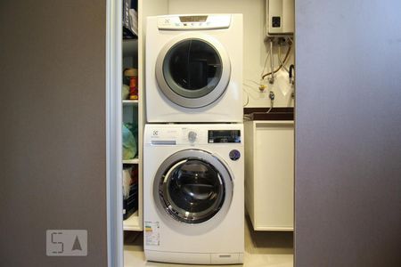 Apartamento à venda com 100m², 3 quartos e 1 vagaÁrea de Serviço