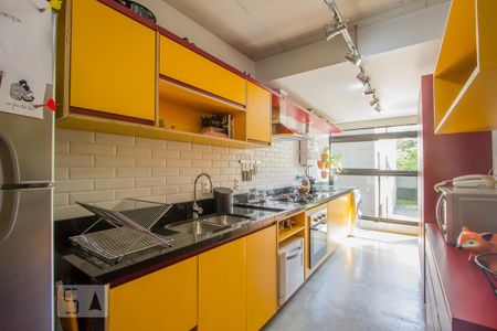 Apartamento à venda com 70m², 2 quartos e 1 vaga Apartamento à venda com 70m², 2 quartos e 1 vagaCozinha