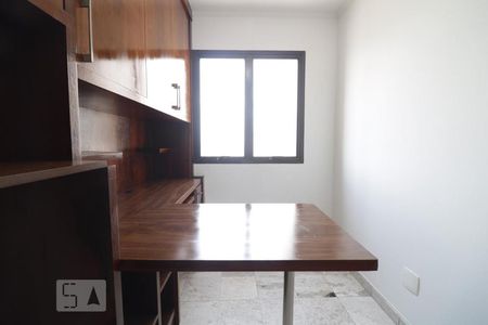 Apartamento à venda com 168m², 4 quartos e 2 vagasQuato 3