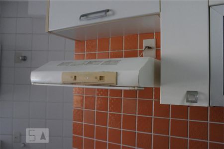 Apartamento para alugar com 95m², 2 quartos e 2 vagasCozinha