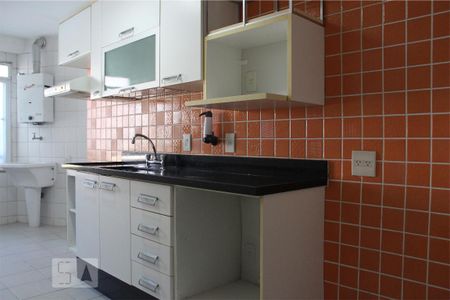 Apartamento para alugar com 95m², 2 quartos e 2 vagasCozinha