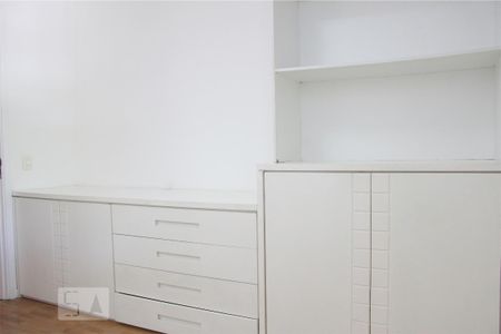 Apartamento para alugar com 95m², 2 quartos e 2 vagasQuarto