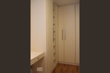 Apartamento para alugar com 95m², 2 quartos e 2 vagasEscritório
