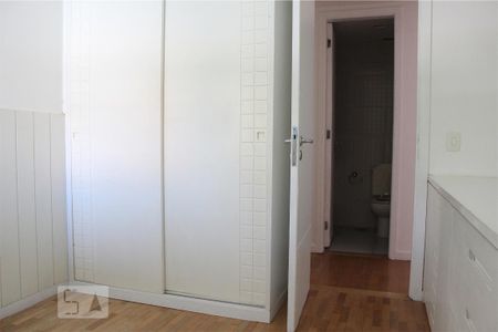 Apartamento para alugar com 95m², 2 quartos e 2 vagasQuarto