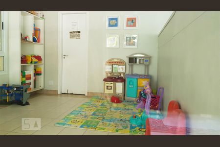 Apartamento para alugar com 95m², 2 quartos e 2 vagasÁrea comum - Brinquedoteca