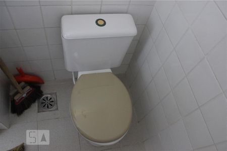 Apartamento para alugar com 95m², 2 quartos e 2 vagasBanheiro de Serviço