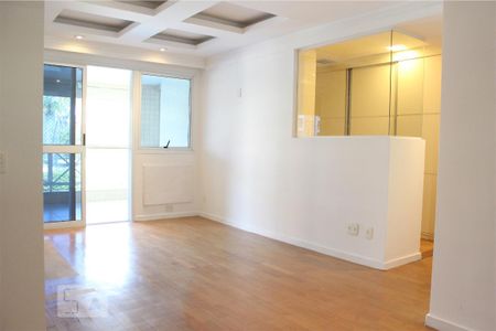 Sala de apartamento para alugar com 2 quartos, 95m² em Barra da Tijuca, Rio de Janeiro