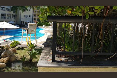 Apartamento para alugar com 95m², 2 quartos e 2 vagasÁrea comum - Piscina