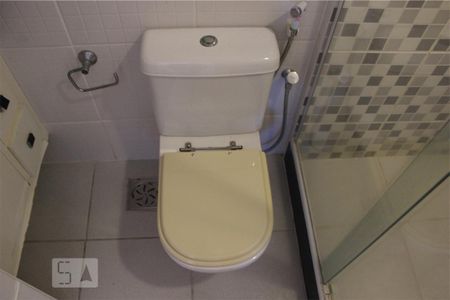 Apartamento para alugar com 95m², 2 quartos e 2 vagasBanheiro Social