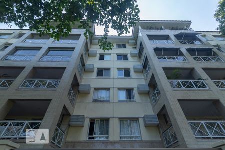 Apartamento para alugar com 95m², 2 quartos e 2 vagasFachada