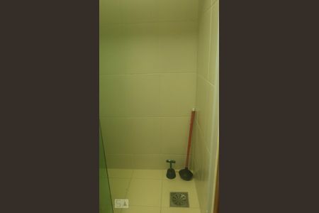 Apartamento para alugar com 56m², 2 quartos e 1 vagaDetalhe Banheiro Social