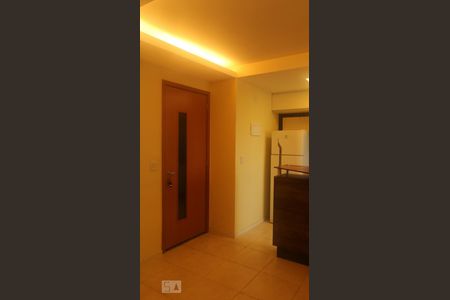 Detalhe Sala de apartamento para alugar com 2 quartos, 56m² em Badu, Niterói