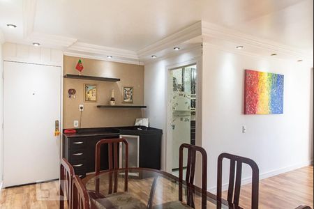 Sala de apartamento à venda com 2 quartos, 62m² em Jardim Santa Emília, São Paulo