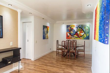 Sala de apartamento à venda com 2 quartos, 62m² em Jardim Santa Emília, São Paulo