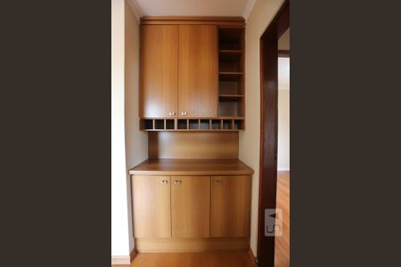 Sala -Ármario de apartamento para alugar com 2 quartos, 55m² em Quitaúna, Osasco