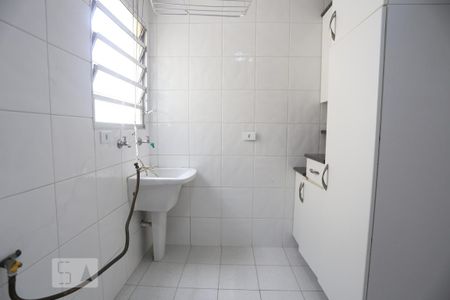 Apartamento para alugar com 55m², 2 quartos e 1 vagaÁrea de Serviço