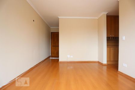 Sala de apartamento para alugar com 2 quartos, 55m² em Quitaúna, Osasco