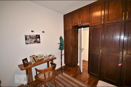 Quarto 1 de apartamento à venda com 3 quartos, 100m² em Laranjeiras, Rio de Janeiro