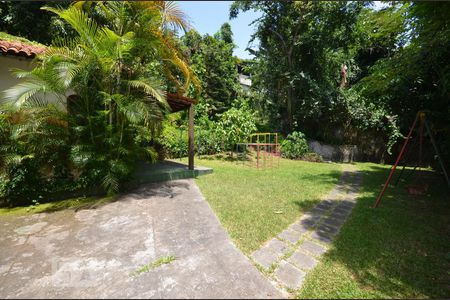 Apartamento à venda com 100m², 3 quartos e 1 vagaÁrea Comum - Playground