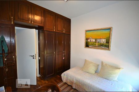 Quarto 1 de apartamento à venda com 3 quartos, 100m² em Laranjeiras, Rio de Janeiro