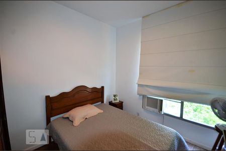 Quarto 2 de apartamento à venda com 3 quartos, 100m² em Laranjeiras, Rio de Janeiro