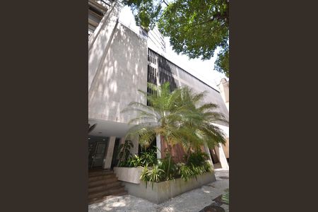 Apartamento à venda com 100m², 3 quartos e 1 vagaFachada