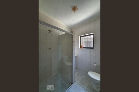 Banheiro de casa para alugar com 3 quartos, 160m² em Vila das Mercês, São Paulo