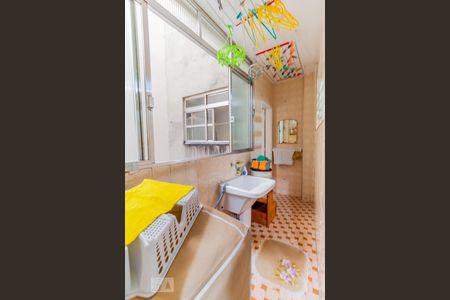 Apartamento à venda com 156m², 3 quartos e sem vagaÁrea de Serviço