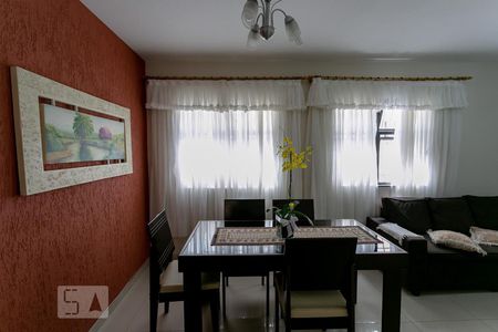 Apartamento para alugar com 77m², 2 quartos e 1 vagasala