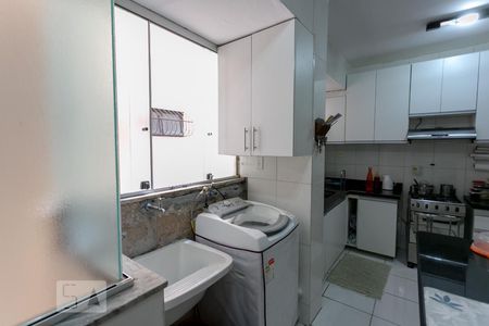 Apartamento para alugar com 77m², 2 quartos e 1 vagaÁrea de Serviço
