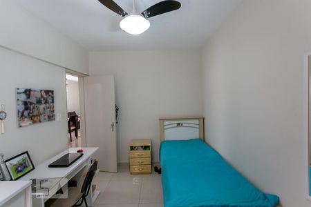 Apartamento para alugar com 77m², 2 quartos e 1 vagaquarto 2