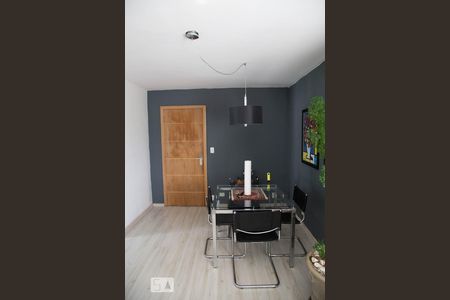 Sala de apartamento à venda com 2 quartos, 55m² em Jardim Iris, São Paulo