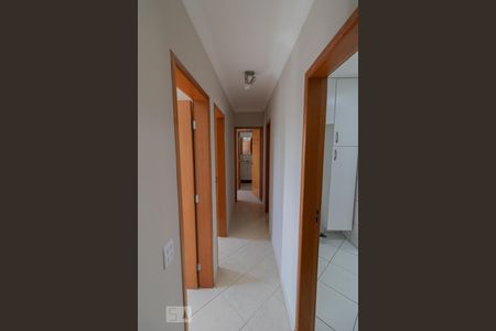 Apartamento para alugar com 71m², 3 quartos e 1 vagaCorredor