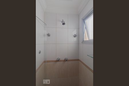 Apartamento para alugar com 71m², 3 quartos e 1 vagaChuveiro