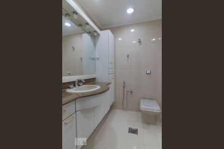 Apartamento para alugar com 157m², 4 quartos e 1 vaga Apartamento para alugar com 157m², 4 quartos e 1 vagaQuarto 4 - Suíte