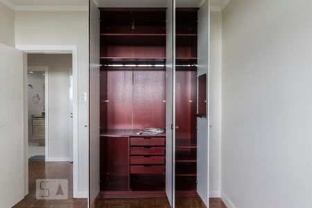 Quarto 1 - Armários de apartamento para alugar com 4 quartos, 157m² em Asa Sul, Brasília