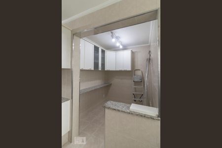 Apartamento para alugar com 157m², 4 quartos e 1 vaga Apartamento para alugar com 157m², 4 quartos e 1 vagaDetalhe da area de serviço