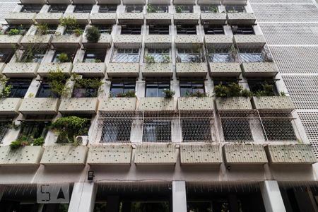 Apartamento para alugar com 157m², 4 quartos e 1 vaga Apartamento para alugar com 157m², 4 quartos e 1 vagaFachada do bloco