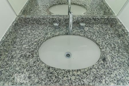 Apartamento para alugar com 40m², 1 quarto e 1 vaga Apartamento para alugar com 40m², 1 quarto e 1 vagaPia