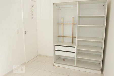 Apartamento à venda com 44m², 2 quartos e 1 vagaQuarto 1