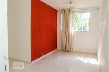 Sala de apartamento à venda com 2 quartos, 44m² em Vargem Pequena, Rio de Janeiro