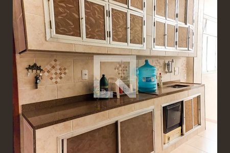 Casa de condomínio à venda com 163m², 3 quartos e 1 vaga Casa de condomínio à venda com 163m², 3 quartos e 1 vagaCozinha