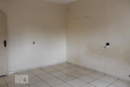 Quarto de casa à venda com 6 quartos, 160m² em Vila União (zona Leste), São Paulo