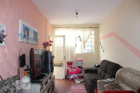 Casa à venda com 160m², 6 quartos e 2 vagasCasa 2 - Sala